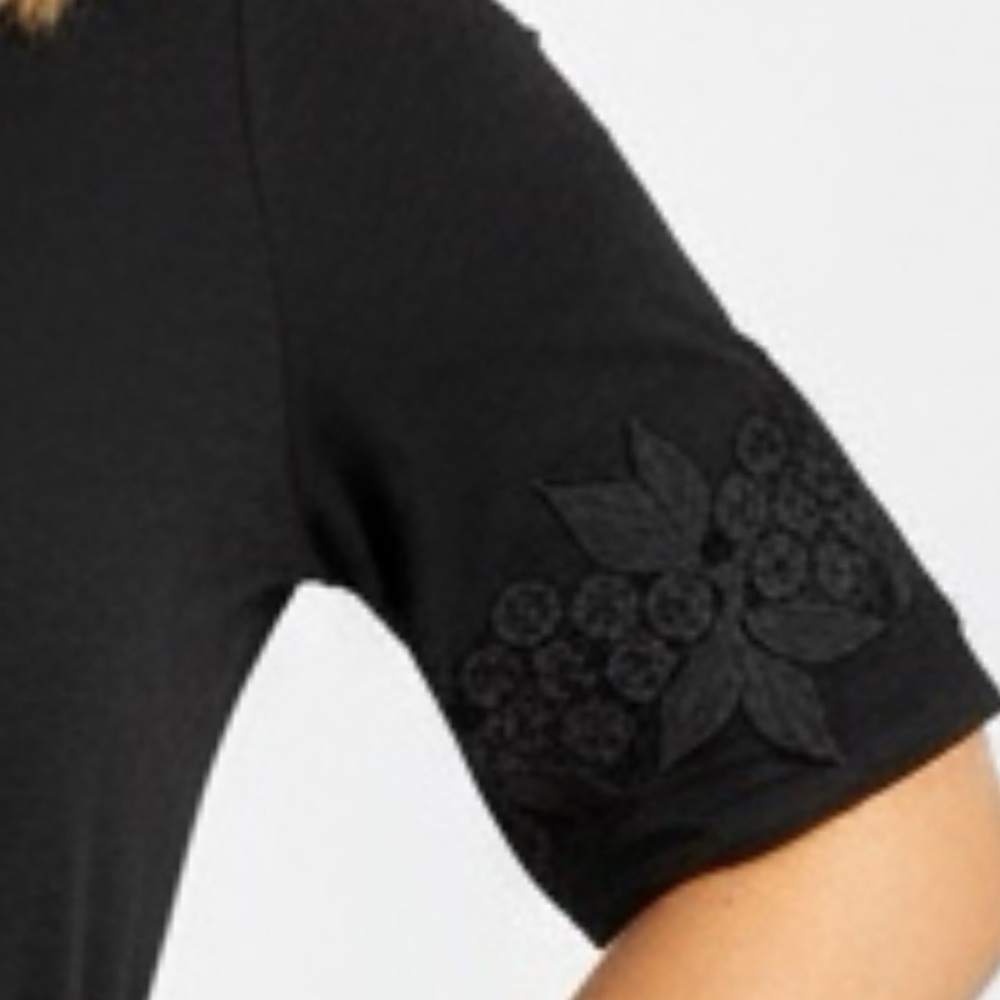 TALBOT Black Short Sleeve Top with Embroidered Sleeves. - Picture 2 of 3